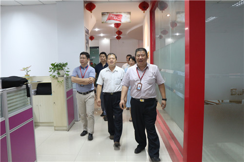 歡迎新鄉市工會領導蒞臨河南青峰網絡科技有限公司參觀指導